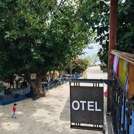 Hellen Hotel Side מלון 2*