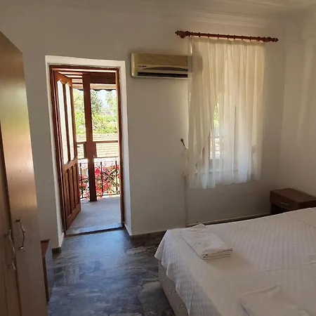 מלון Hellen Hotel Side סייד